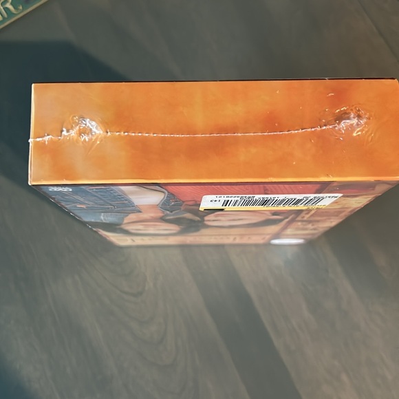 NWT (in shrinkwrap) - Gilmore Girls 1st Season DVD Set - Picture 4 of 5